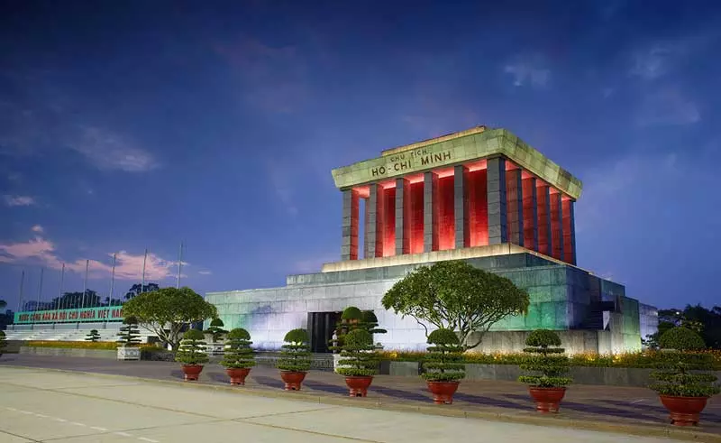 مقبره هوشی مین